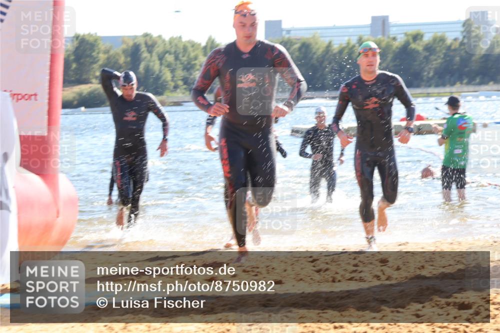 07.09.2025 - 19. Norderstedt Triathlon Luisa Fischer http://msf.ph/oto/8750982 07.09.2025 15:28:47 Schwimmen 487, 501, 506, 510, 527, 538, 539, 541, 549 meine-sportfotos.de