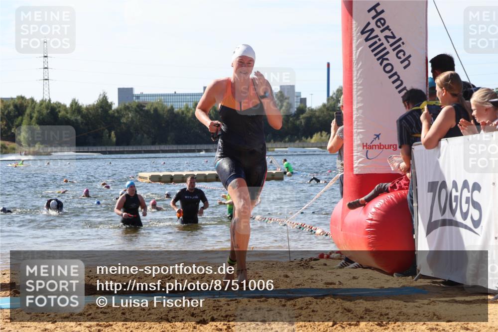 07.09.2025 - 19. Norderstedt Triathlon Luisa Fischer http://msf.ph/oto/8751006 07.09.2025 11:18:17 Schwimmen 1305 meine-sportfotos.de