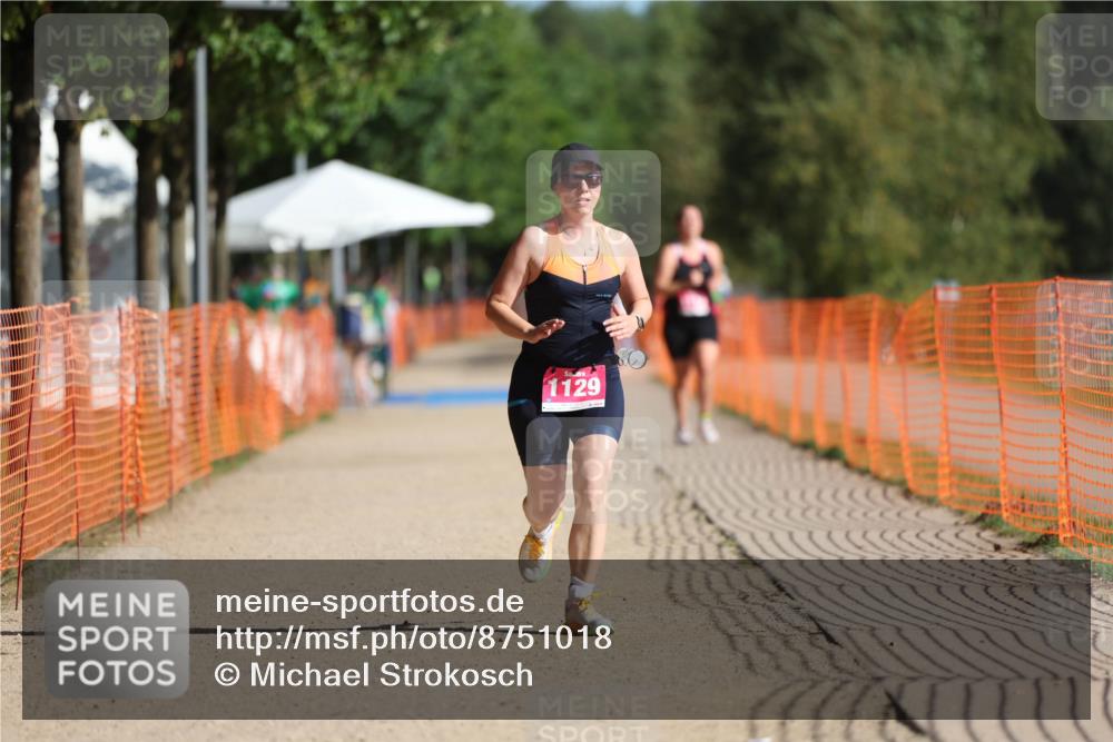 07.09.2025 - 19. Norderstedt Triathlon Michael Strokosch http://msf.ph/oto/8751018 07.09.2025 10:31:52 Laufen 1110, 1129 meine-sportfotos.de