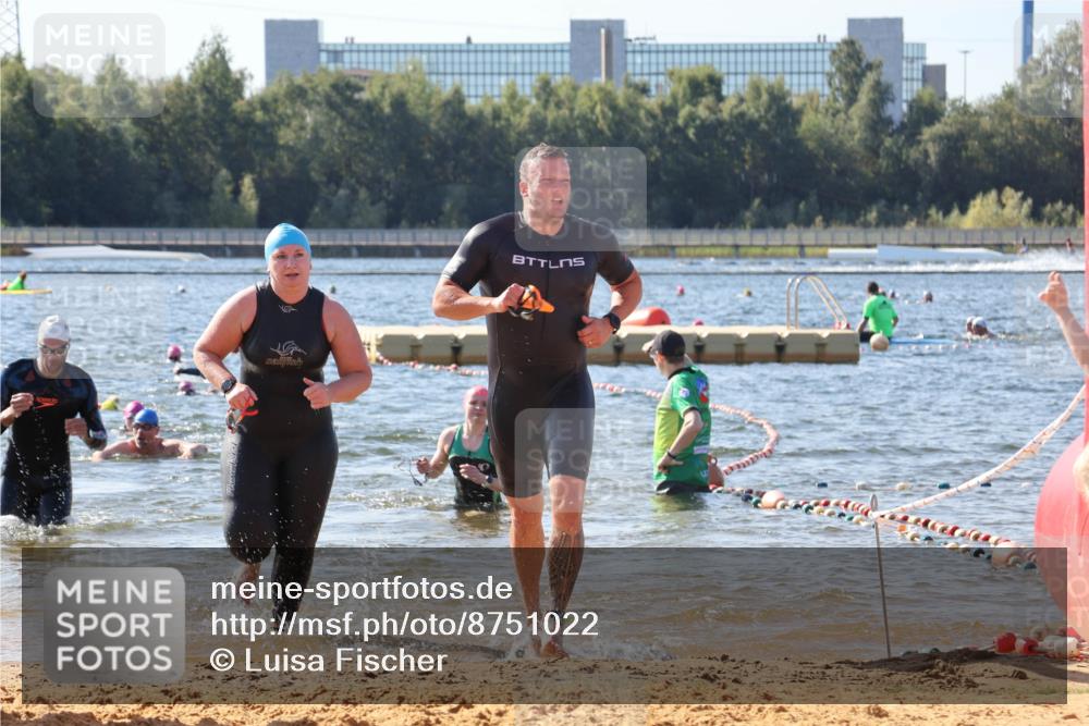 07.09.2025 - 19. Norderstedt Triathlon Luisa Fischer http://msf.ph/oto/8751022 07.09.2025 11:18:24 Schwimmen 253, 278, 1305 meine-sportfotos.de