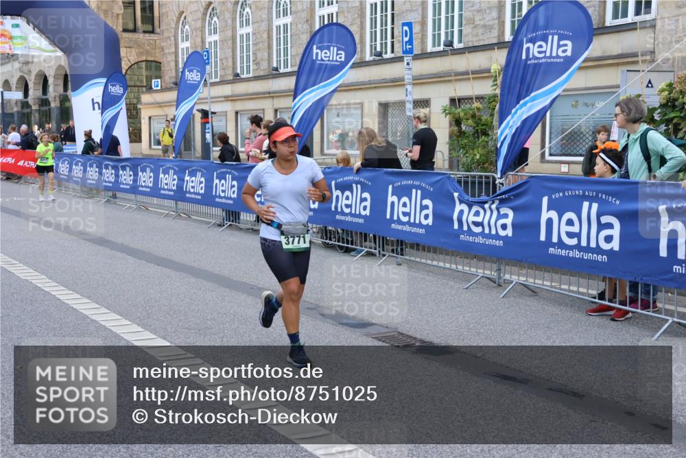 07.09.2025 - BARMER Alsterlauf Strokosch-Dieckow http://msf.ph/oto/8751025 07.09.2025 10:15:17 Ziel 2132, 2698, 2950, 3703, 3776, 4007, 4210, 4473, 6047, 6263, 6266, 6267, 6273, 8310, 8482 meine-sportfotos.de