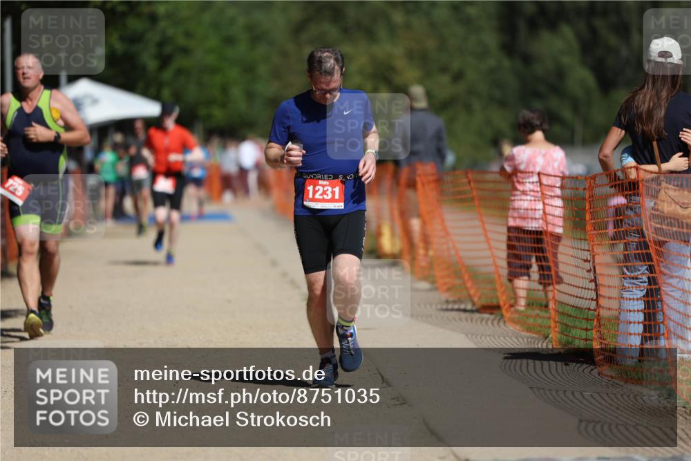 07.09.2025 - 19. Norderstedt Triathlon Michael Strokosch http://msf.ph/oto/8751035 07.09.2025 12:44:35 Laufen 208, 725, 808, 1231, 1361 meine-sportfotos.de
