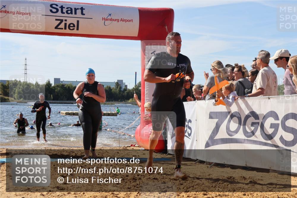 07.09.2025 - 19. Norderstedt Triathlon Luisa Fischer http://msf.ph/oto/8751074 07.09.2025 11:18:28 Schwimmen 148, 253, 278, 1305, 1306 meine-sportfotos.de