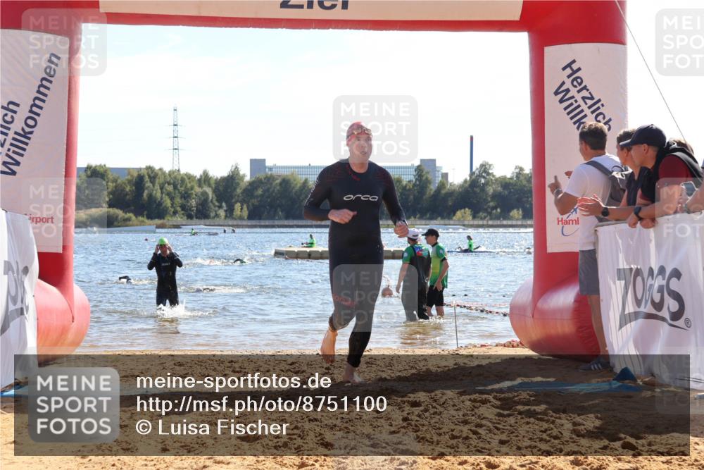 07.09.2025 - 19. Norderstedt Triathlon Luisa Fischer http://msf.ph/oto/8751100 07.09.2025 15:29:04 Schwimmen 512, 521, 523, 534, 538 meine-sportfotos.de