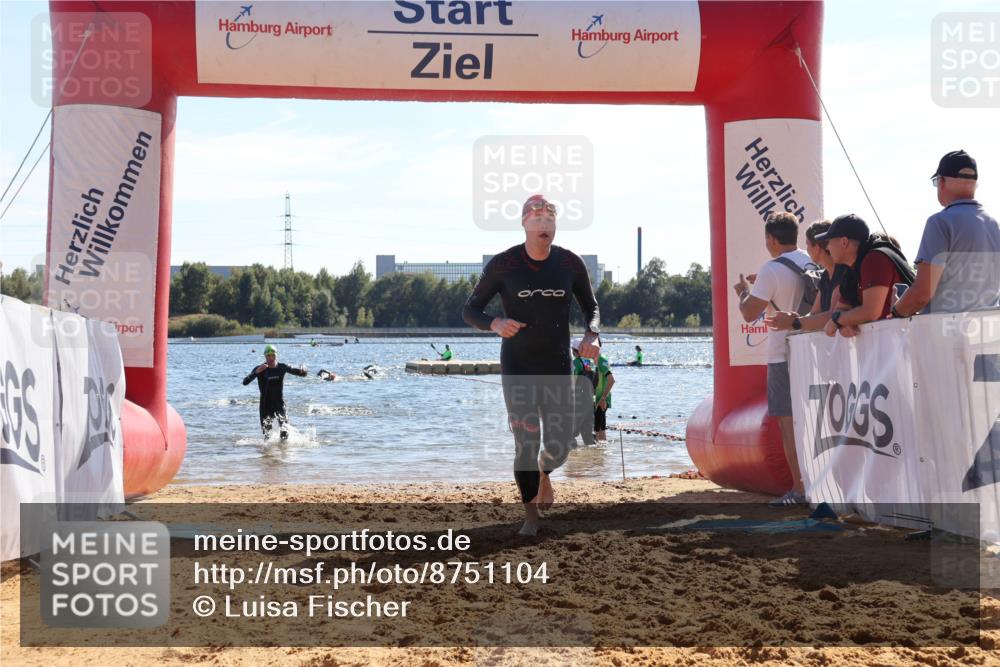 07.09.2025 - 19. Norderstedt Triathlon Luisa Fischer http://msf.ph/oto/8751104 07.09.2025 15:29:04 Schwimmen 512, 521, 523, 534, 538 meine-sportfotos.de