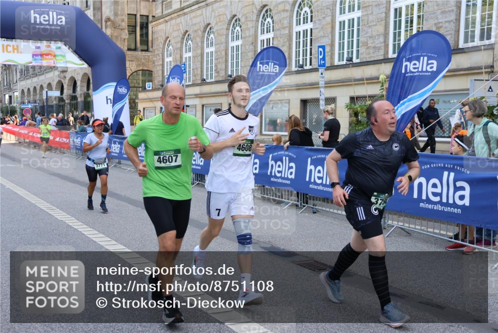 07.09.2025 - BARMER Alsterlauf Strokosch-Dieckow http://msf.ph/oto/8751108 07.09.2025 10:15:15 Ziel 2132, 2698, 2950, 3703, 3776, 4007, 4442, 4443, 4473, 5952, 6047, 6263, 6266, 6267, 6273, 8482 meine-sportfotos.de