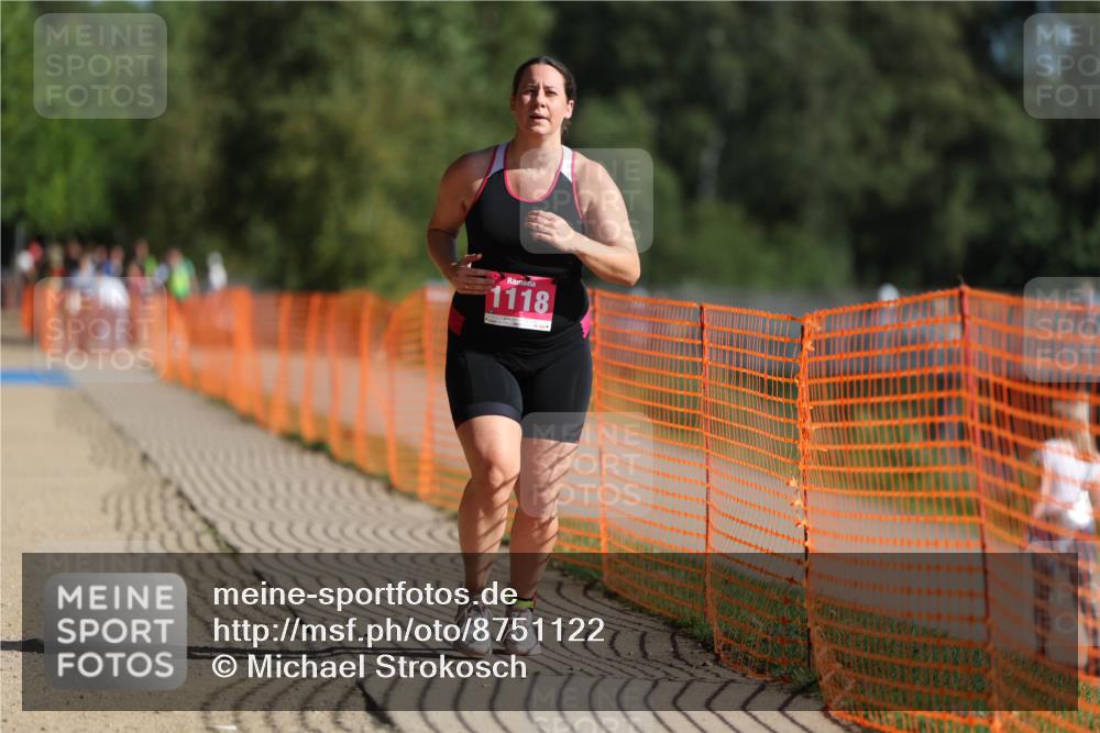 07.09.2025 - 19. Norderstedt Triathlon Michael Strokosch http://msf.ph/oto/8751122 07.09.2025 10:32:02 Laufen 1118 meine-sportfotos.de