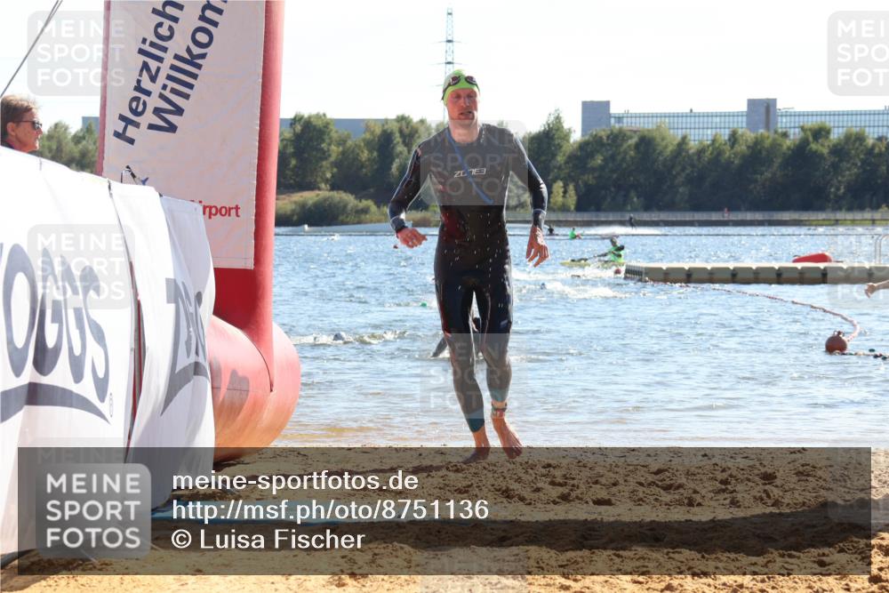 07.09.2025 - 19. Norderstedt Triathlon Luisa Fischer http://msf.ph/oto/8751136 07.09.2025 15:29:09 Schwimmen 512, 521, 528 meine-sportfotos.de