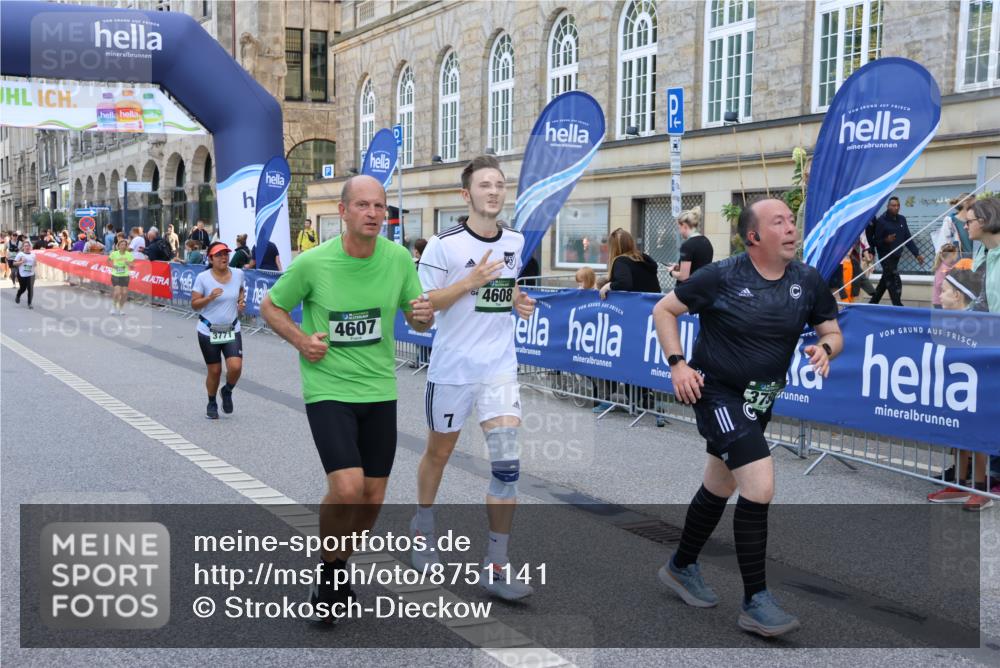 07.09.2025 - BARMER Alsterlauf Strokosch-Dieckow http://msf.ph/oto/8751141 07.09.2025 10:15:15 Ziel 2132, 2698, 2950, 3703, 3776, 4007, 4442, 4443, 4473, 5952, 6047, 6263, 6266, 6267, 6273, 8482 meine-sportfotos.de