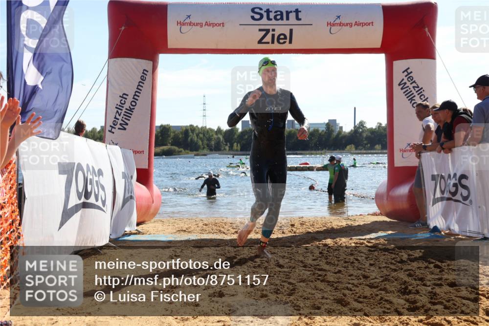 07.09.2025 - 19. Norderstedt Triathlon Luisa Fischer http://msf.ph/oto/8751157 07.09.2025 15:29:11 Schwimmen 512, 521, 528 meine-sportfotos.de