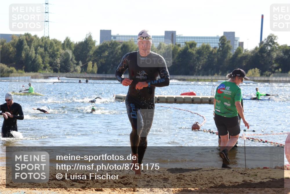 07.09.2025 - 19. Norderstedt Triathlon Luisa Fischer http://msf.ph/oto/8751175 07.09.2025 15:29:17 Schwimmen 521, 528, 535 meine-sportfotos.de