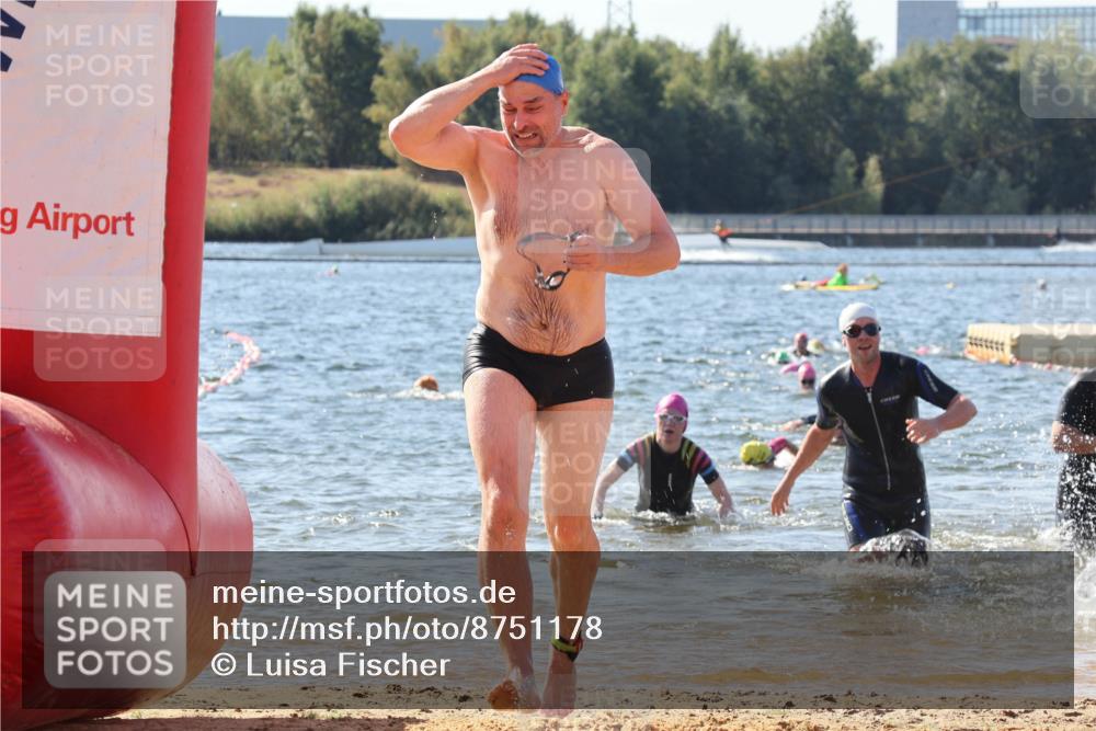 07.09.2025 - 19. Norderstedt Triathlon Luisa Fischer http://msf.ph/oto/8751178 07.09.2025 11:18:39 Schwimmen 148, 253, 278, 822, 826, 1217, 1306 meine-sportfotos.de