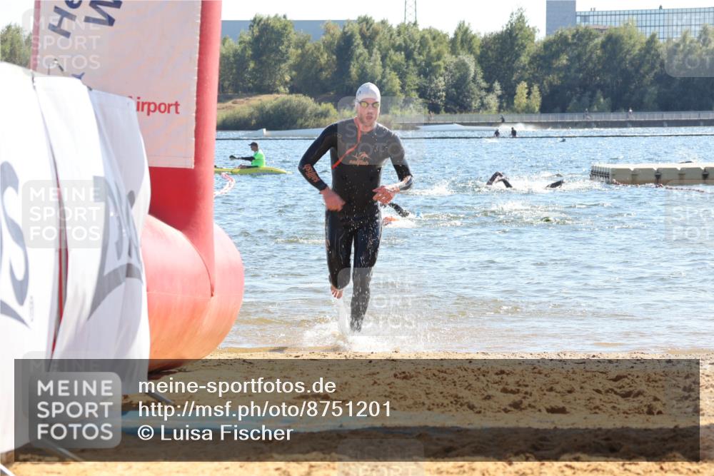 07.09.2025 - 19. Norderstedt Triathlon Luisa Fischer http://msf.ph/oto/8751201 07.09.2025 15:29:21 Schwimmen 528, 535, 540 meine-sportfotos.de