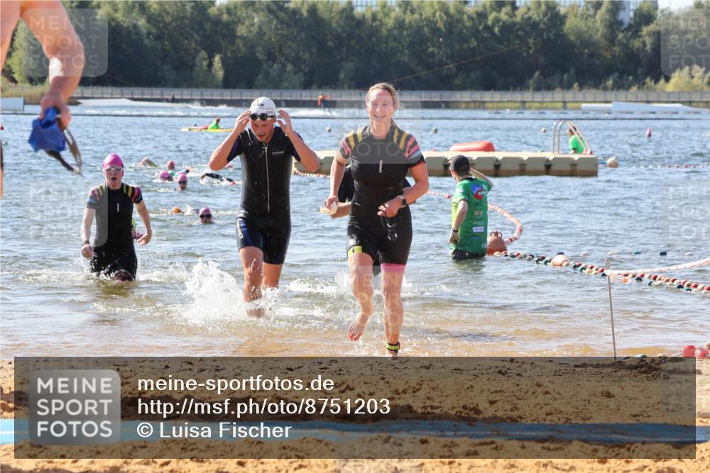 07.09.2025 - 19. Norderstedt Triathlon Luisa Fischer http://msf.ph/oto/8751203 07.09.2025 11:18:41 Schwimmen 148, 801, 822, 826, 1217, 1306 meine-sportfotos.de