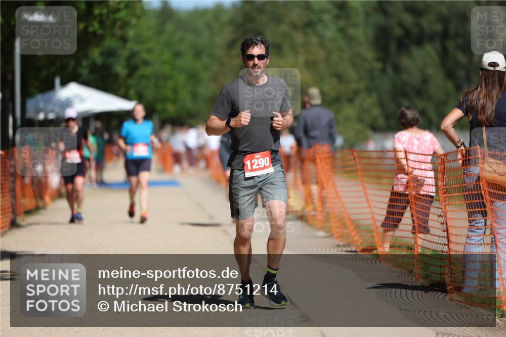 07.09.2025 - 19. Norderstedt Triathlon Michael Strokosch http://msf.ph/oto/8751214 07.09.2025 12:44:48 Laufen 258, 1290 meine-sportfotos.de