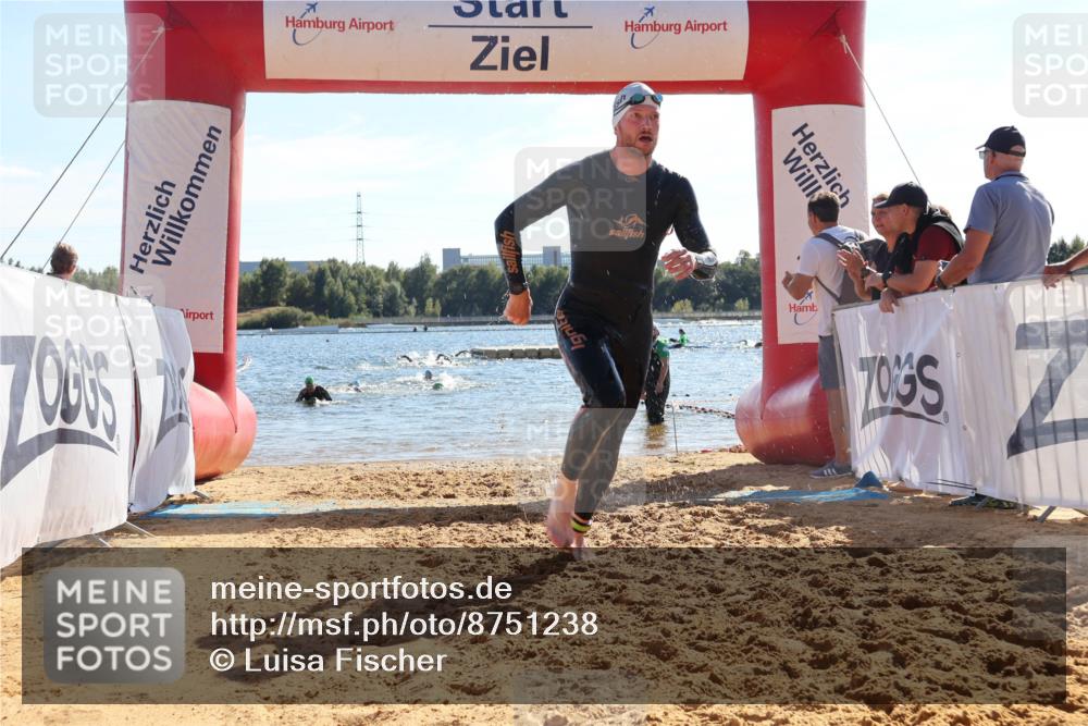 07.09.2025 - 19. Norderstedt Triathlon Luisa Fischer http://msf.ph/oto/8751238 07.09.2025 15:29:24 Schwimmen 535, 540 meine-sportfotos.de