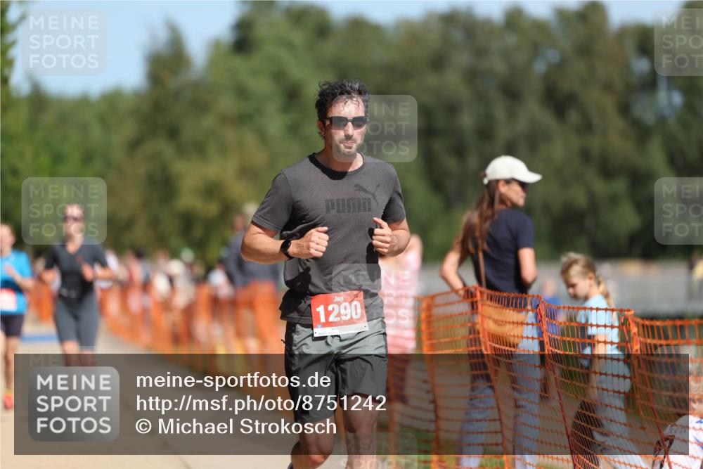 07.09.2025 - 19. Norderstedt Triathlon Michael Strokosch http://msf.ph/oto/8751242 07.09.2025 12:44:50 Laufen 258, 1252, 1290, 1338 meine-sportfotos.de