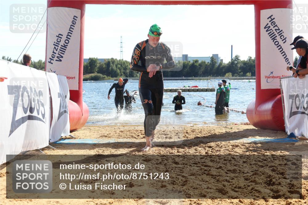 07.09.2025 - 19. Norderstedt Triathlon Luisa Fischer http://msf.ph/oto/8751243 07.09.2025 15:29:36 Schwimmen 492, 496, 540 meine-sportfotos.de