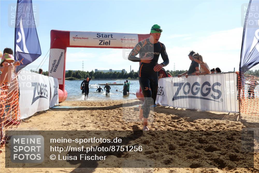 07.09.2025 - 19. Norderstedt Triathlon Luisa Fischer http://msf.ph/oto/8751256 07.09.2025 15:29:37 Schwimmen 492, 496 meine-sportfotos.de