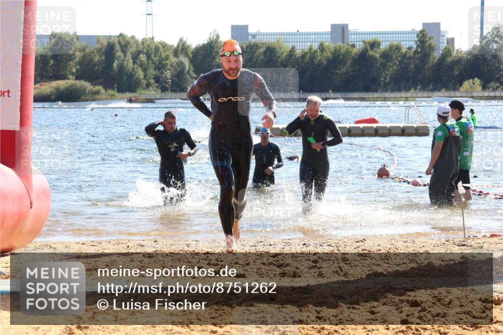 07.09.2025 - 19. Norderstedt Triathlon Luisa Fischer http://msf.ph/oto/8751262 07.09.2025 15:29:39 Schwimmen 492, 496, 515 meine-sportfotos.de