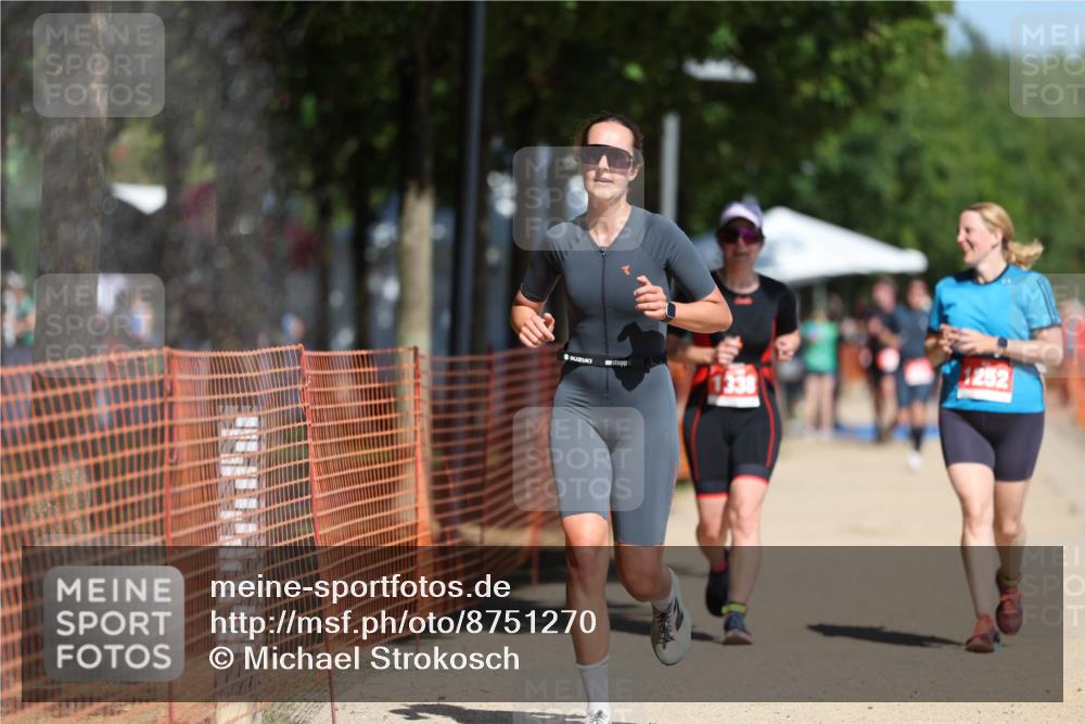 07.09.2025 - 19. Norderstedt Triathlon Michael Strokosch http://msf.ph/oto/8751270 07.09.2025 12:44:54 Laufen 258, 1252, 1290, 1338 meine-sportfotos.de