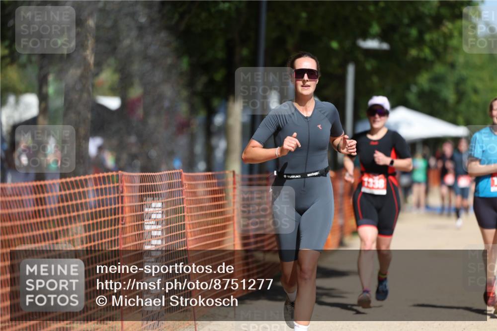 07.09.2025 - 19. Norderstedt Triathlon Michael Strokosch http://msf.ph/oto/8751277 07.09.2025 12:44:54 Laufen 258, 1252, 1290, 1338 meine-sportfotos.de