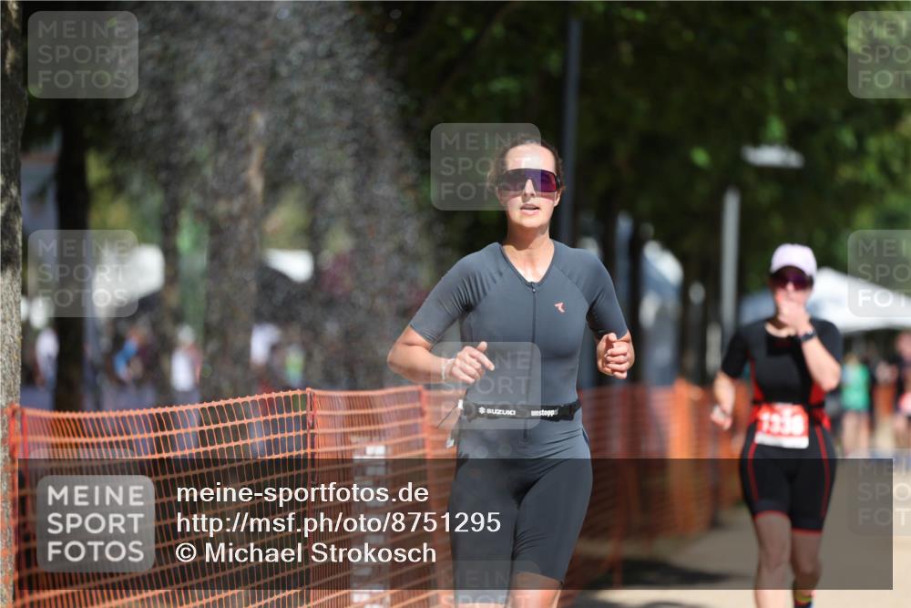 07.09.2025 - 19. Norderstedt Triathlon Michael Strokosch http://msf.ph/oto/8751295 07.09.2025 12:44:55 Laufen 258, 1252, 1290, 1338 meine-sportfotos.de