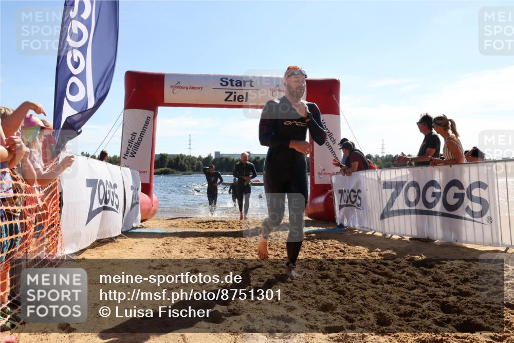 07.09.2025 - 19. Norderstedt Triathlon Luisa Fischer http://msf.ph/oto/8751301 07.09.2025 15:29:42 Schwimmen 492, 496, 497, 515, 520 meine-sportfotos.de