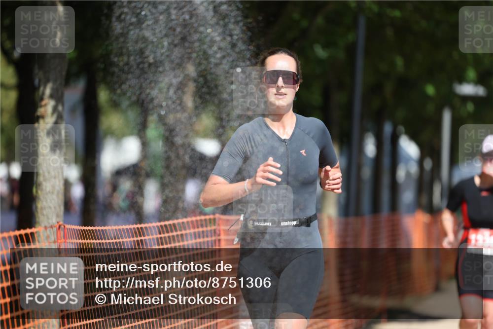 07.09.2025 - 19. Norderstedt Triathlon Michael Strokosch http://msf.ph/oto/8751306 07.09.2025 12:44:55 Laufen 258, 1252, 1290, 1338 meine-sportfotos.de