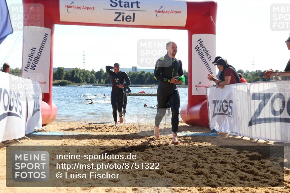07.09.2025 - 19. Norderstedt Triathlon Luisa Fischer http://msf.ph/oto/8751322 07.09.2025 15:29:44 Schwimmen 492, 496, 497, 515, 520 meine-sportfotos.de
