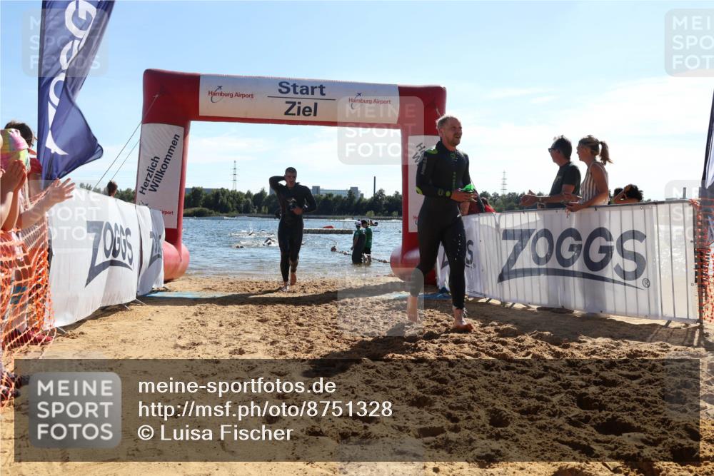 07.09.2025 - 19. Norderstedt Triathlon Luisa Fischer http://msf.ph/oto/8751328 07.09.2025 15:29:44 Schwimmen 492, 496, 497, 515, 520 meine-sportfotos.de