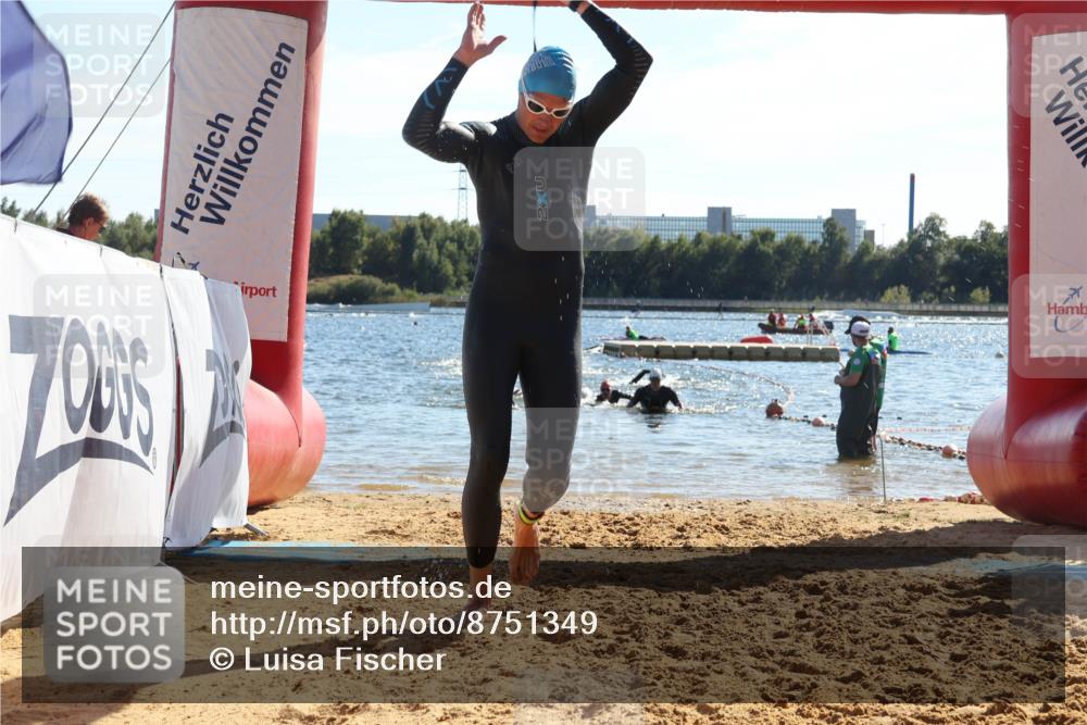 07.09.2025 - 19. Norderstedt Triathlon Luisa Fischer http://msf.ph/oto/8751349 07.09.2025 15:29:47 Schwimmen 492, 496, 497, 515, 520 meine-sportfotos.de
