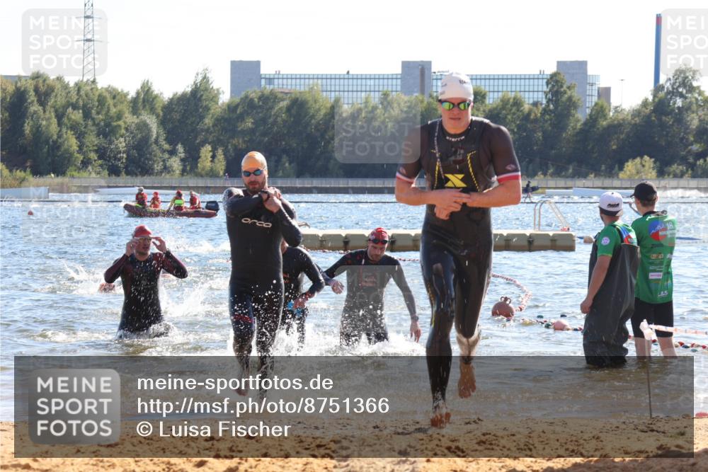 07.09.2025 - 19. Norderstedt Triathlon Luisa Fischer http://msf.ph/oto/8751366 07.09.2025 15:29:56 Schwimmen 493, 497, 515, 520, 546, 547 meine-sportfotos.de