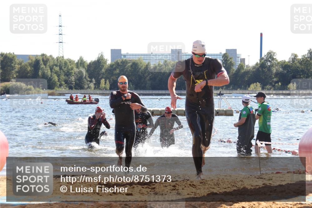 07.09.2025 - 19. Norderstedt Triathlon Luisa Fischer http://msf.ph/oto/8751373 07.09.2025 15:29:57 Schwimmen 493, 494, 497, 520, 546, 547 meine-sportfotos.de