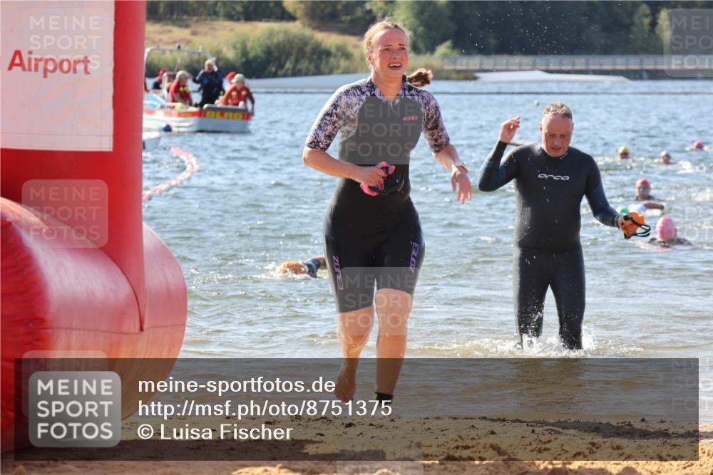 07.09.2025 - 19. Norderstedt Triathlon Luisa Fischer http://msf.ph/oto/8751375 07.09.2025 11:19:03 Schwimmen 155, 184, 1371 meine-sportfotos.de