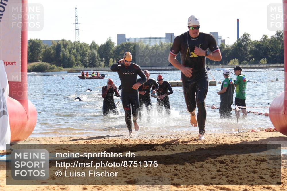07.09.2025 - 19. Norderstedt Triathlon Luisa Fischer http://msf.ph/oto/8751376 07.09.2025 15:29:57 Schwimmen 493, 494, 497, 520, 546, 547 meine-sportfotos.de