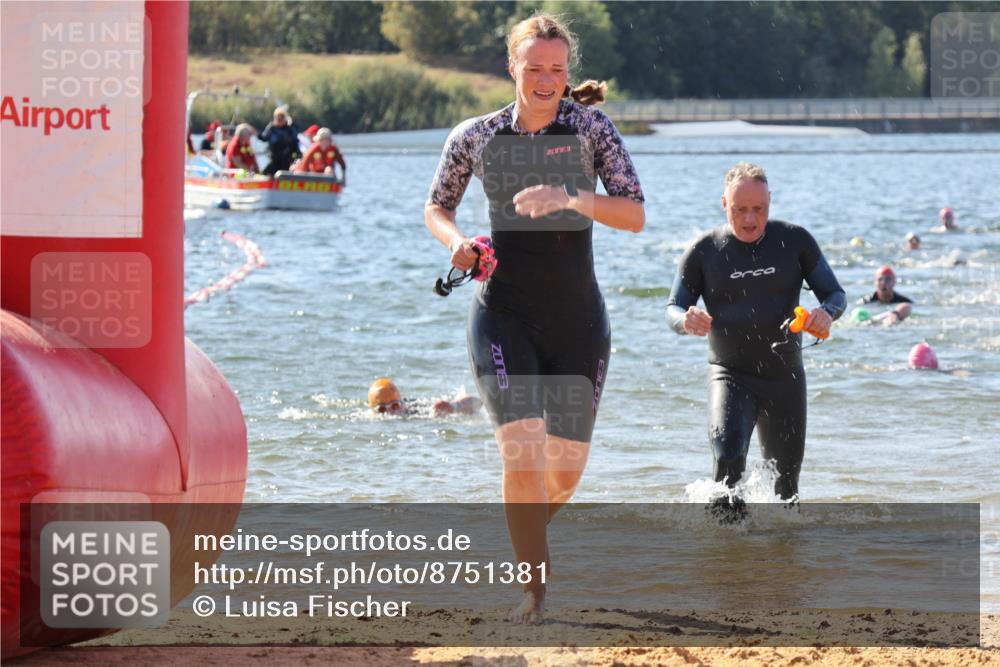 07.09.2025 - 19. Norderstedt Triathlon Luisa Fischer http://msf.ph/oto/8751381 07.09.2025 11:19:03 Schwimmen 155, 184, 1371 meine-sportfotos.de