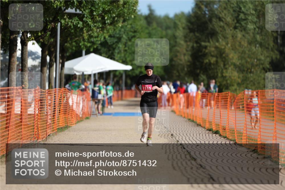 07.09.2025 - 19. Norderstedt Triathlon Michael Strokosch http://msf.ph/oto/8751432 07.09.2025 10:33:08 Laufen 1115 meine-sportfotos.de
