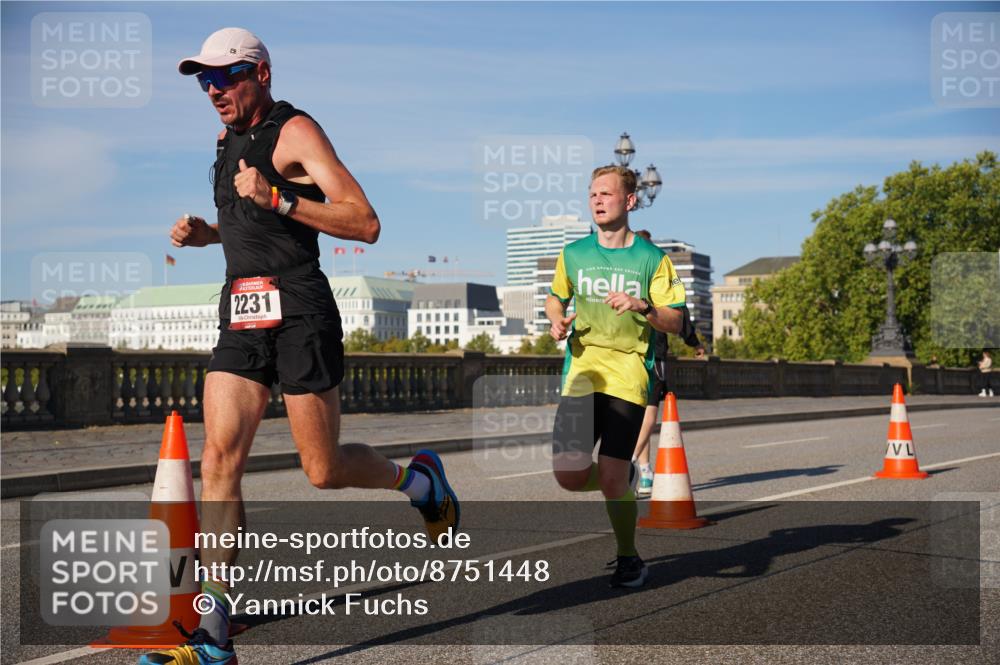 07.09.2025 - BARMER Alsterlauf Yannick Fuchs http://msf.ph/oto/8751448 07.09.2025 09:35:38 Laufen 2231 meine-sportfotos.de