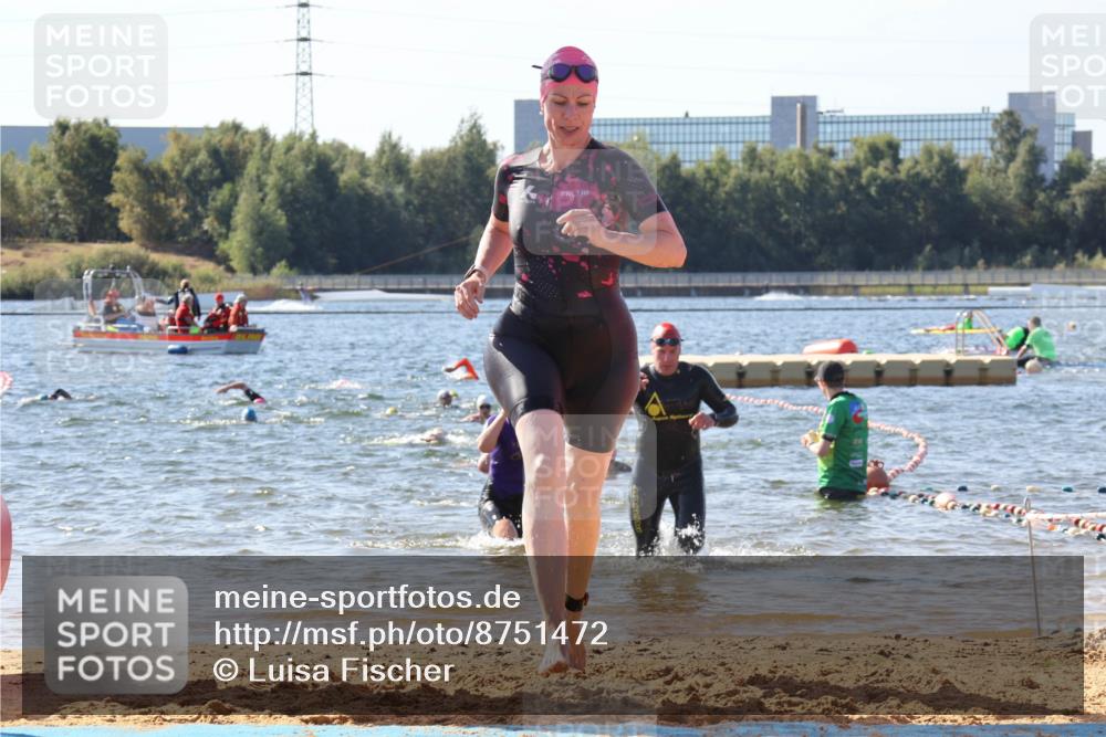 07.09.2025 - 19. Norderstedt Triathlon Luisa Fischer http://msf.ph/oto/8751472 07.09.2025 11:19:21 Schwimmen 201, 303, 1371 meine-sportfotos.de