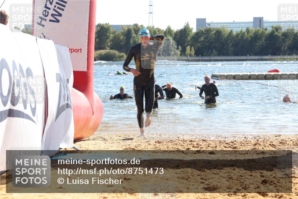 07.09.2025 - 19. Norderstedt Triathlon Luisa Fischer http://msf.ph/oto/8751473 07.09.2025 15:30:08 Schwimmen 493, 494, 502, 525, 544, 546, 547 meine-sportfotos.de