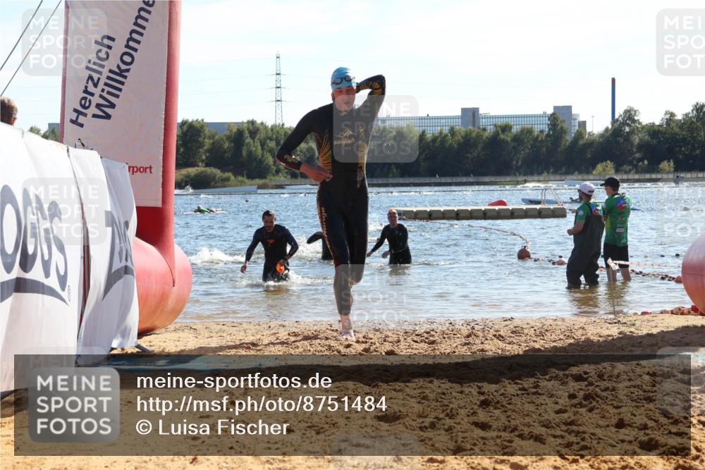 07.09.2025 - 19. Norderstedt Triathlon Luisa Fischer http://msf.ph/oto/8751484 07.09.2025 15:30:09 Schwimmen 493, 494, 502, 525, 544, 546, 547 meine-sportfotos.de