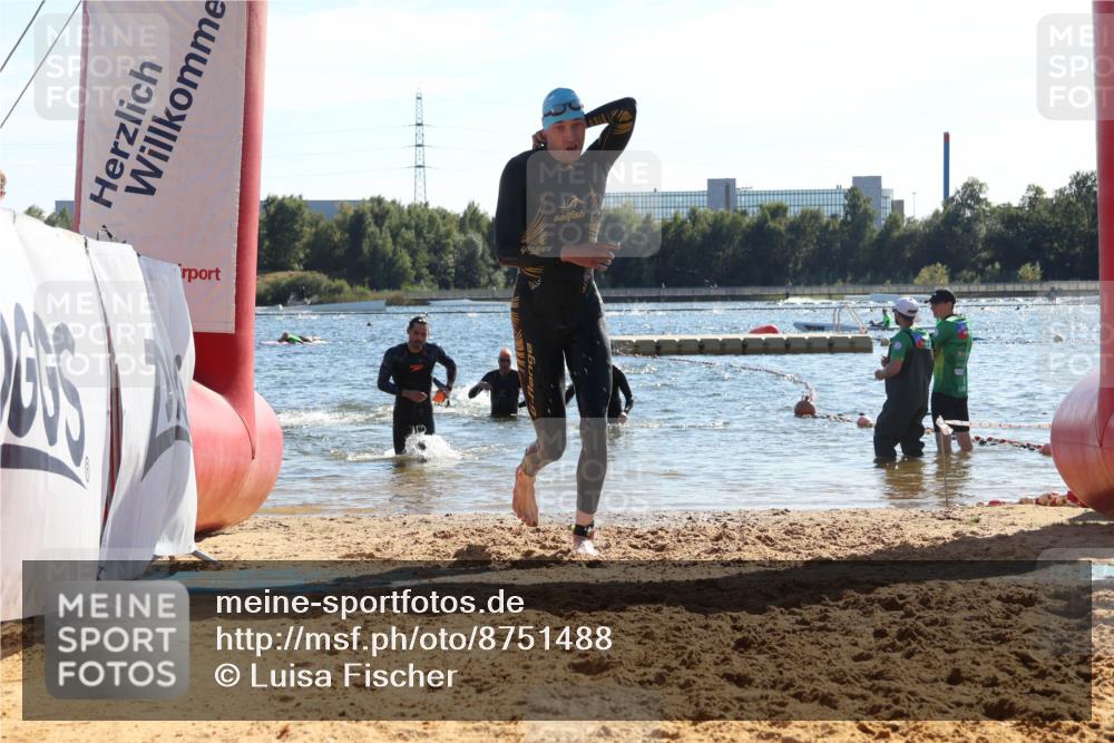 07.09.2025 - 19. Norderstedt Triathlon Luisa Fischer http://msf.ph/oto/8751488 07.09.2025 15:30:10 Schwimmen 490, 493, 494, 502, 525, 544, 546, 547 meine-sportfotos.de