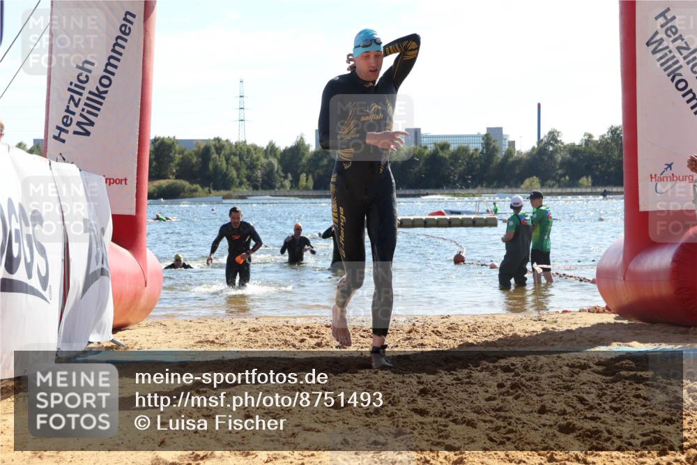 07.09.2025 - 19. Norderstedt Triathlon Luisa Fischer http://msf.ph/oto/8751493 07.09.2025 15:30:10 Schwimmen 490, 493, 494, 502, 525, 544, 546, 547 meine-sportfotos.de
