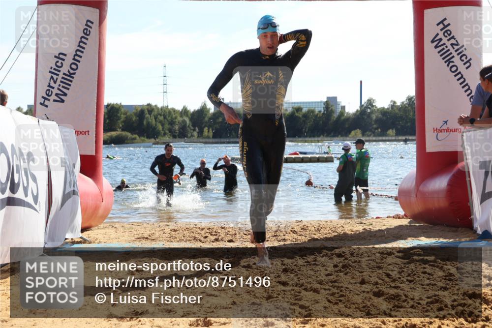 07.09.2025 - 19. Norderstedt Triathlon Luisa Fischer http://msf.ph/oto/8751496 07.09.2025 15:30:11 Schwimmen 490, 493, 494, 502, 525, 544, 546, 547 meine-sportfotos.de