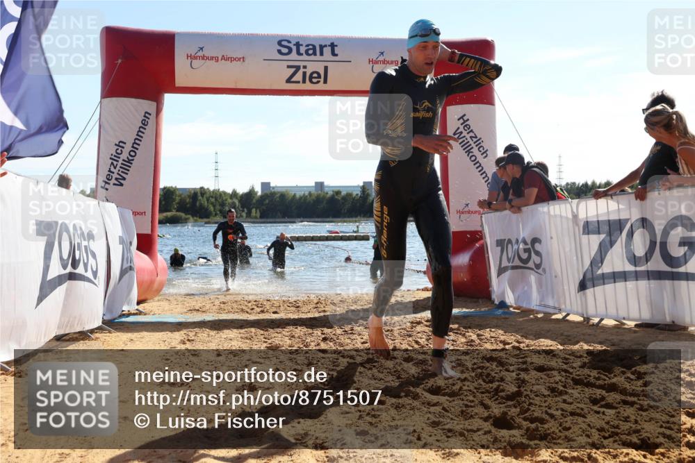 07.09.2025 - 19. Norderstedt Triathlon Luisa Fischer http://msf.ph/oto/8751507 07.09.2025 15:30:12 Schwimmen 490, 493, 494, 502, 525, 544, 546 meine-sportfotos.de