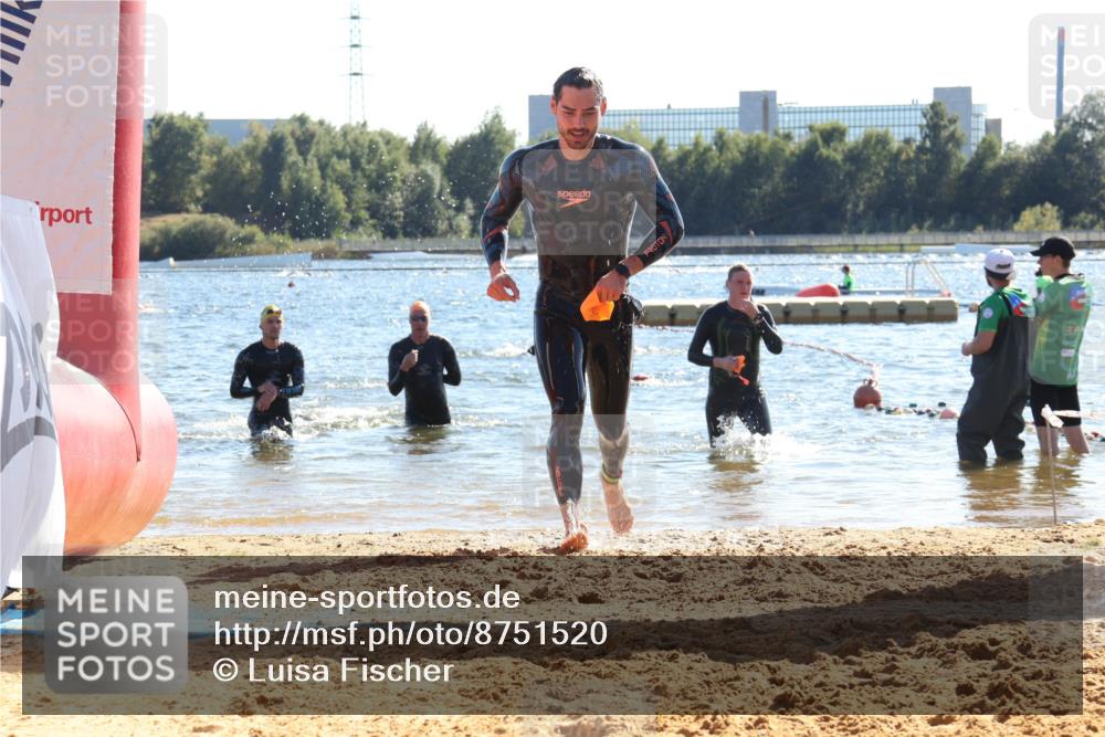 07.09.2025 - 19. Norderstedt Triathlon Luisa Fischer http://msf.ph/oto/8751520 07.09.2025 15:30:14 Schwimmen 490, 494, 502, 525, 544, 546 meine-sportfotos.de