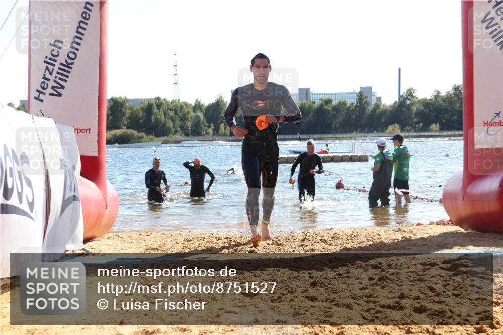 07.09.2025 - 19. Norderstedt Triathlon Luisa Fischer http://msf.ph/oto/8751527 07.09.2025 15:30:15 Schwimmen 490, 494, 502, 524, 525, 544 meine-sportfotos.de