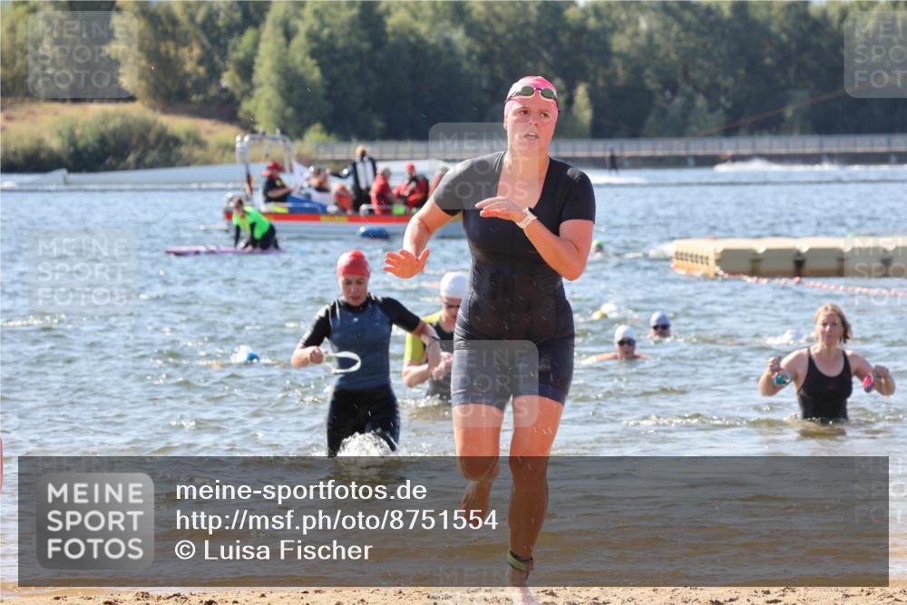07.09.2025 - 19. Norderstedt Triathlon Luisa Fischer http://msf.ph/oto/8751554 07.09.2025 11:19:33 Schwimmen 201, 815, 1246, 1265, 1368 meine-sportfotos.de