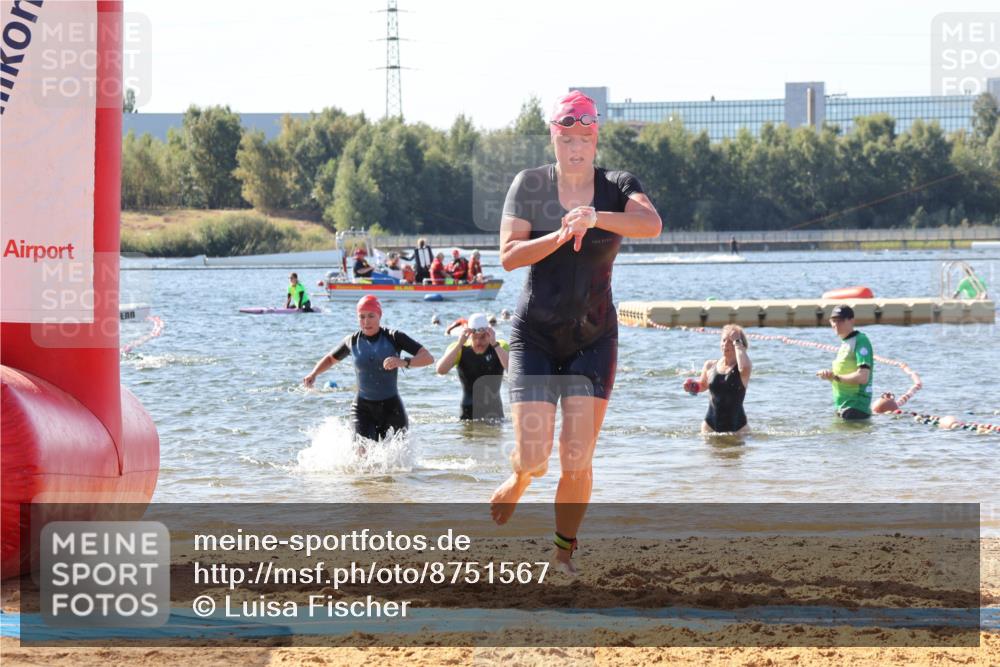 07.09.2025 - 19. Norderstedt Triathlon Luisa Fischer http://msf.ph/oto/8751567 07.09.2025 11:19:35 Schwimmen 815, 1246, 1265, 1267, 1368 meine-sportfotos.de
